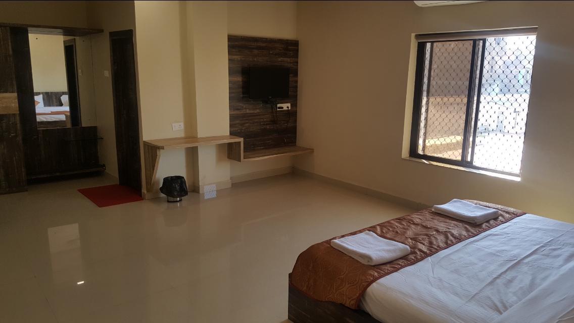 Hotel Shehnai Garden Khurai 외부 사진